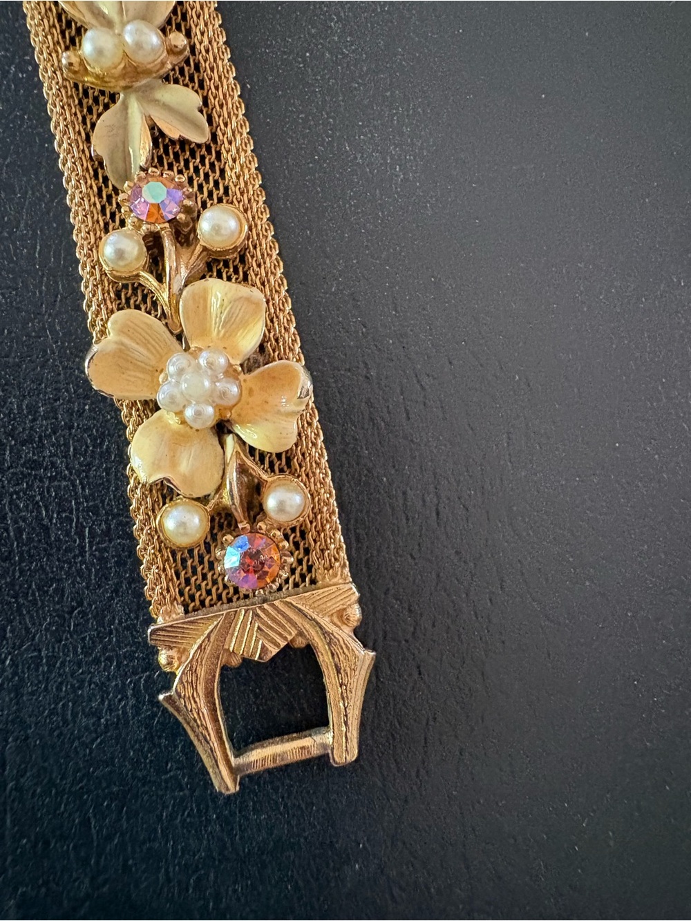 Gold Floral Pearl Accent Mesh Bracelet